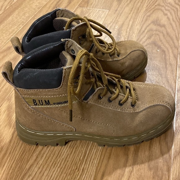 B.U.M. Equipment Women's Classic Beige Ankle Winter Boots (Size  5) Vintage 90's - Picture 7 of 12